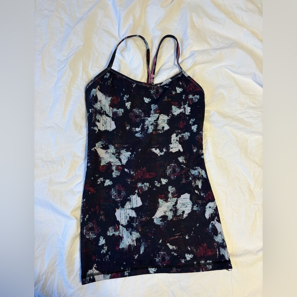 Lulu Lemon tank